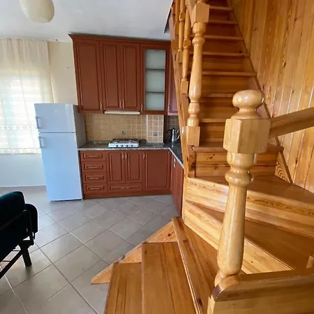 Alize Apartlari1 Apartamento *